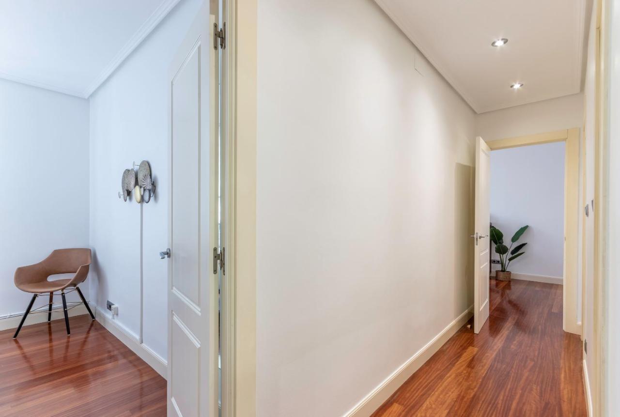 Apartamento La Alameda De Indautxu Бильбао Экстерьер фото