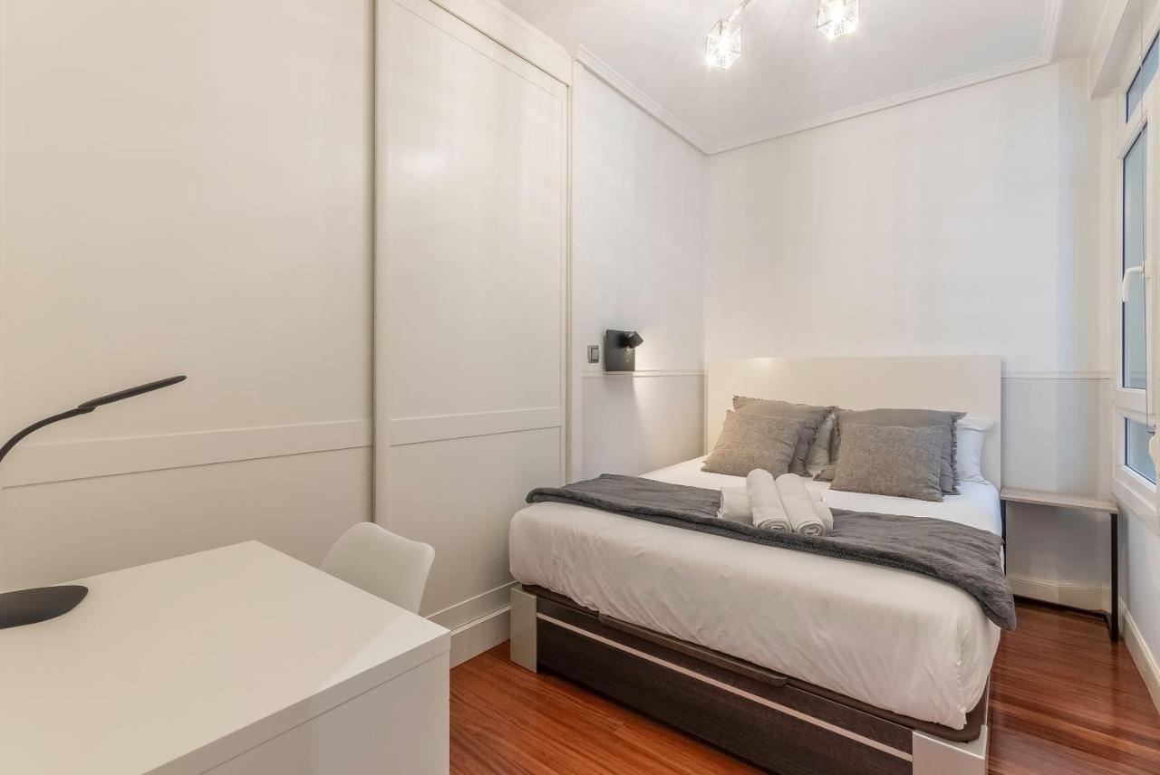 Apartamento La Alameda De Indautxu Бильбао Экстерьер фото
