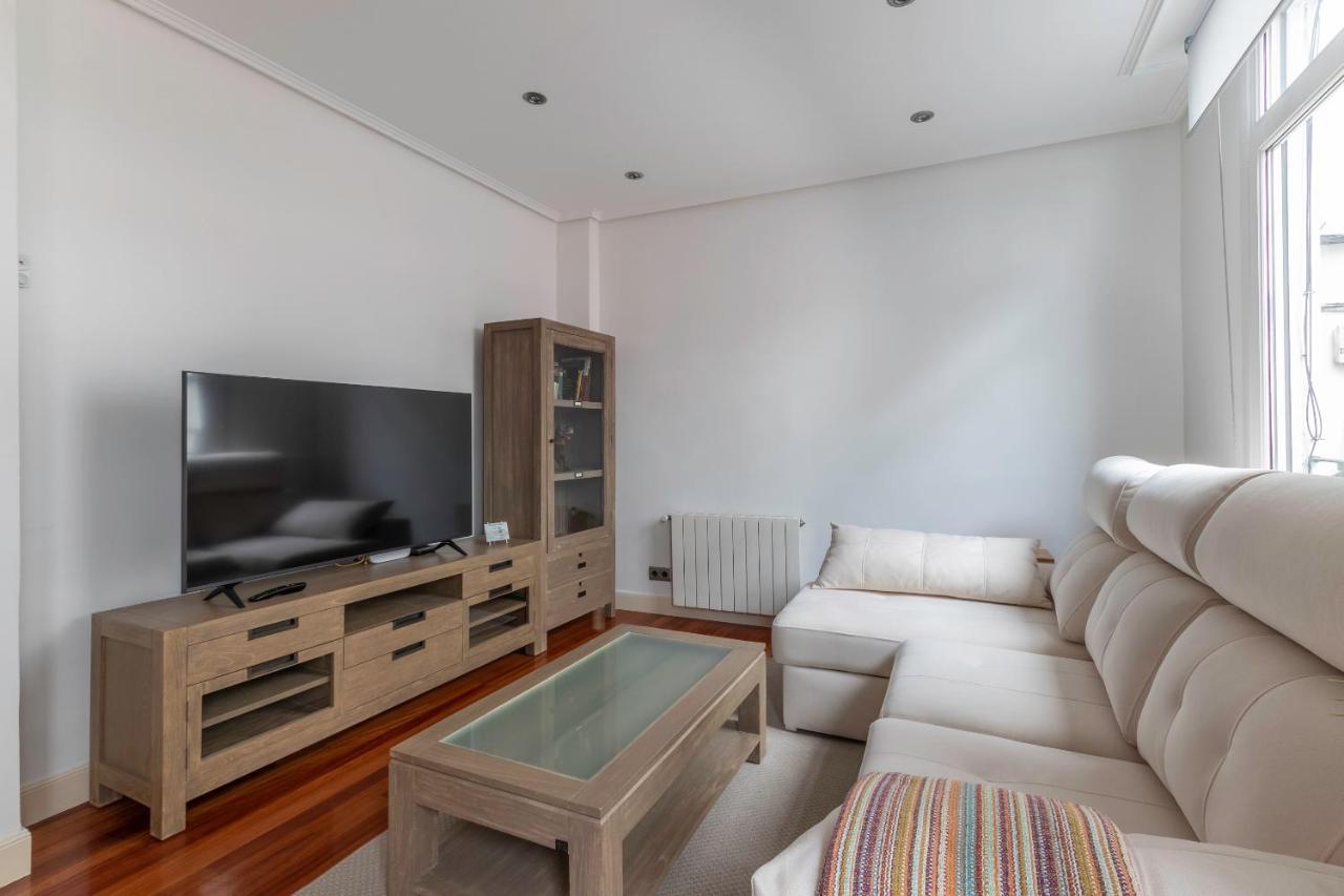 Apartamento La Alameda De Indautxu Бильбао Экстерьер фото