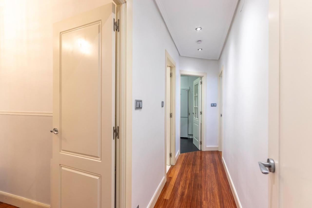 Apartamento La Alameda De Indautxu Бильбао Экстерьер фото